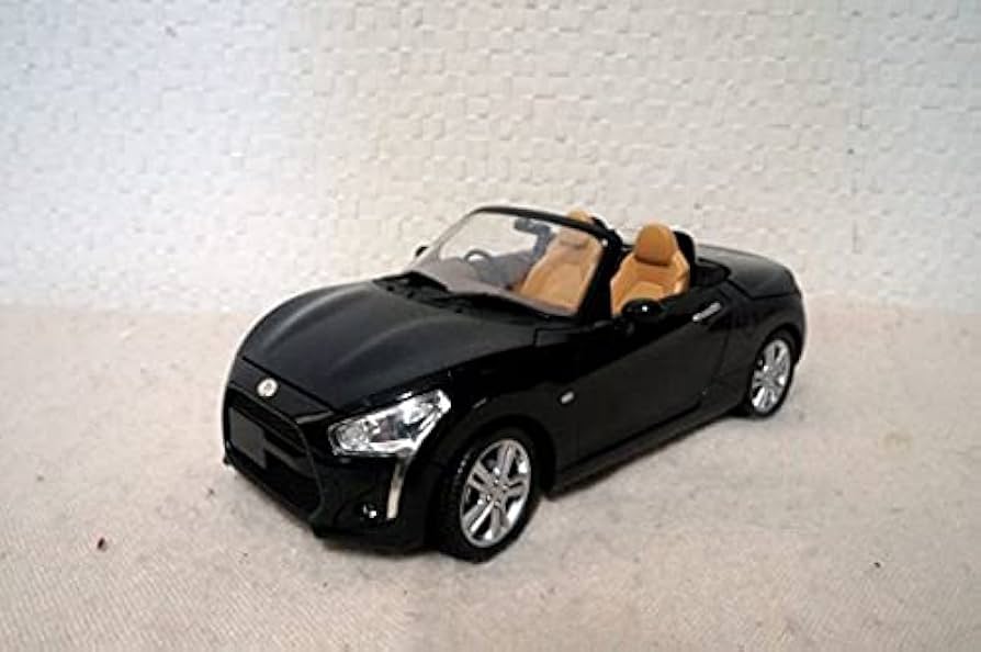 ダイハツ　コペン　ミニカー　1/18スケール Amazon | ミニカー 1/18 ダイハツ コペン (シルバー) ディーラー