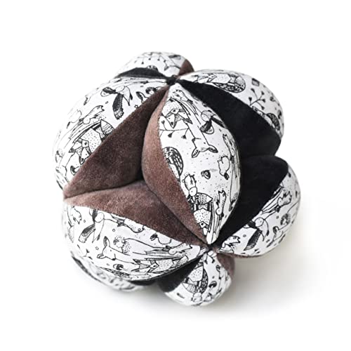 Image of Wee Gallery Montessori Clutch Ball, Soft Cotton Visual Sensory Toys for Babies, Easy to Hold Baby Developmental Toy for Infant Play