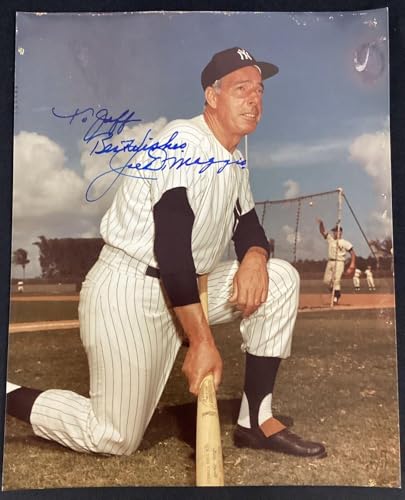 Joe DiMaggio Signed Photo 8x10 Baseball Yankees Pose HOF WS Champ Autograph TPG - Autographed MLB Photos