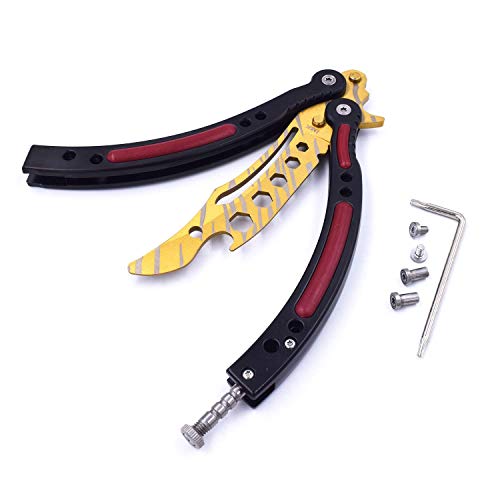 Curved Butterfly Knife vs Straight Pros and Cons