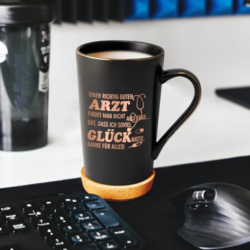 Joymaking Dankeschön Geschenke Arzt Tasse mit Spruch - Einen richtig guten Arzt findet man nicht alle Tage lustige Kaffetasse Geschenk für Ärzt, 400ml Schwarz