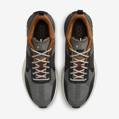 Image of Nike Lunar Roam SE Men's Shoes (FZ8116-200, Desert Bronze /Metallic Pewter /Iron Grey /Black) Size 12