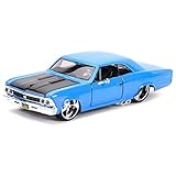 chevrolet chevelle ss 454 price Material y proceso: el modelo de automóvil de fundición a presión utiliza materias primas importadas, sigue estrictamente los datos reales del automóvil, se reduce, integra tecnología de modelado 3D, proceso de coincidencia de color anodizado, cuerpo de aleación de zinc fundido a presión, corte de precisión, pulido repetido, restaura suave Líneas, los detalles se pueden ver en todas partes.