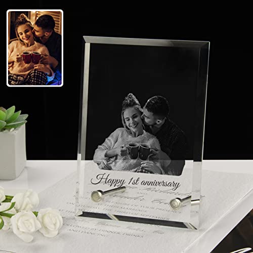 Cadre photo personnalisé pour couple en cristal, gravé avec votre propre image, cadeaux d'anniversaire personnalisés pour femme (Cadre photo en cristal - vertical) Cover