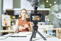 Sony Alpha 7 IV Vollformat Systemkamera mit 28–70mm Objektiv – 33 MP, Echtzeit-Autofokus, 10 B/s, 4K 60p Video, Touchscreen, Profi-Features für Foto & Film – Ansicht 3