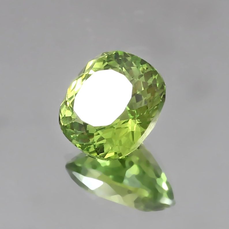 Saphir vert Ceylan 9x9mm GH_NAT_09146 pour création de bijoux
