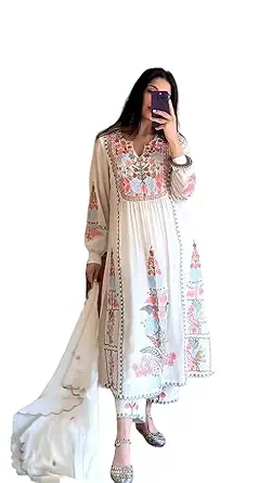 Women's Georgette Embrodery Work Real Mirror Work Straight Kurti,Plazzo With Dupatta Set