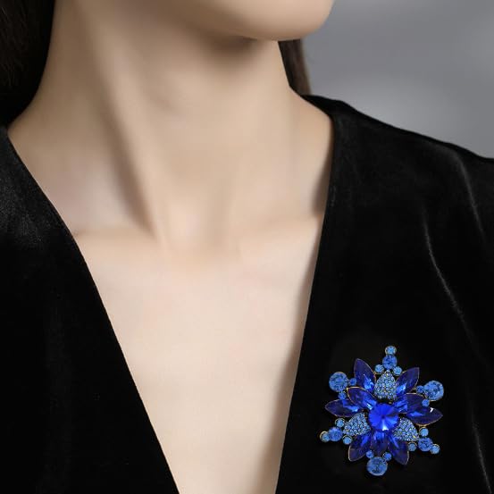 Image of Vintage Crystal Rhinestone Flower Shape Brooch Pin Statement Jewelry Gift Accessories for Women