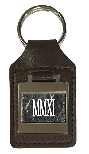 Porte-clés en cuir gravé année 2011 : le cadeau d'anniversaire symbolique et mémorable