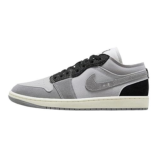 Image of NIKE Men's Basketball Shoe
