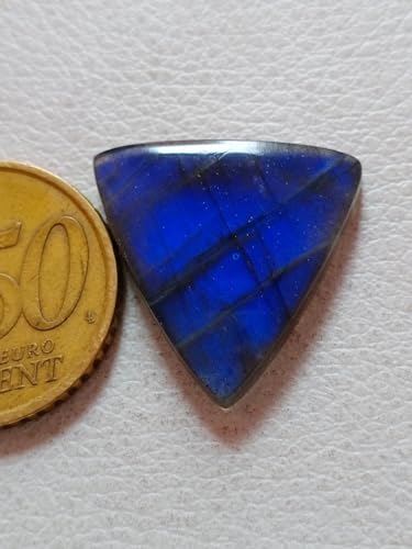 Sublimez vos bagues et pendentifs avec ce cabochon labradorite bleue - 2