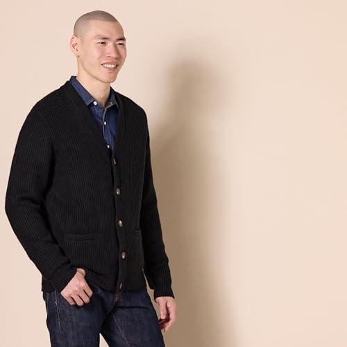 Amazon Essentials Men's Long-Sleeve Soft Touch Cardigan Sweater2