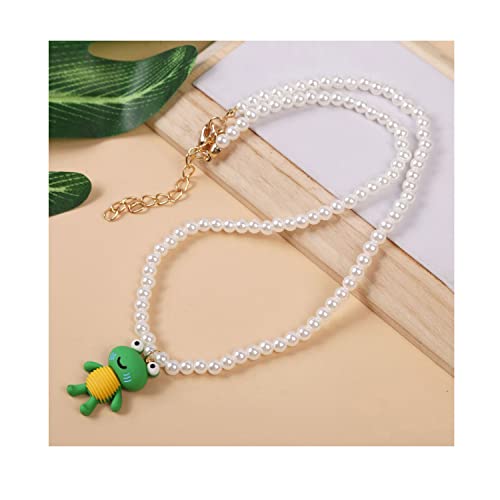 Cute Frog Pendant Necklace Multicolor Beaded Pearl Chain Frog Necklaces for Women Cartoons Animal Frog Pendants Necklace Girls Gift Jewelry4