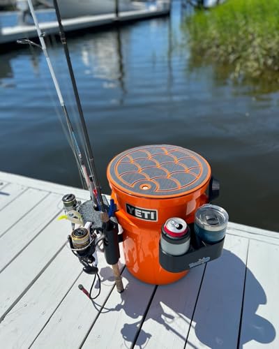 Soporte para bebidas y teléfono negro Tideline3D para cubo YETI LoadOut 6