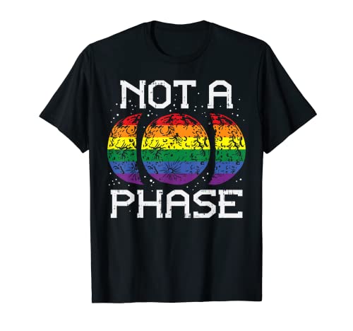 Rainbow moon not a phase gay pride funny lgbt flag pun gift camiseta