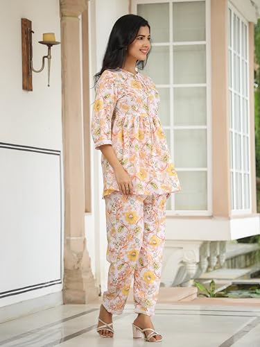 Image of GRECIILOOKS Women's Rayon Printed Classic Kurta Set
