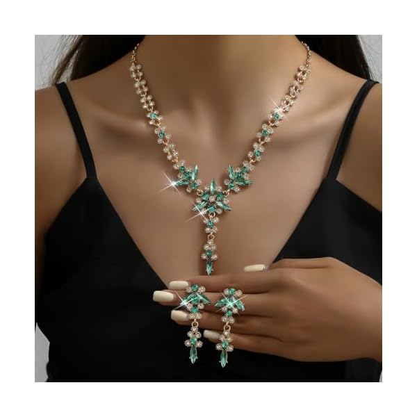 Unicra Bride Necklace Earrings Set Crystal Bridal Wedding Jewelry Sets Rhinestone Choker Necklace Prom Costume Jewelry for Women and Brides - Image 4