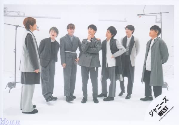 Amazon.co.jp: ジャニーズWEST 公式生写真 （集合）WA01045