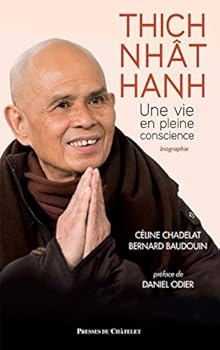 Paperback Thich Nhât Hanh - Une vie en pleine conscience [French] Book