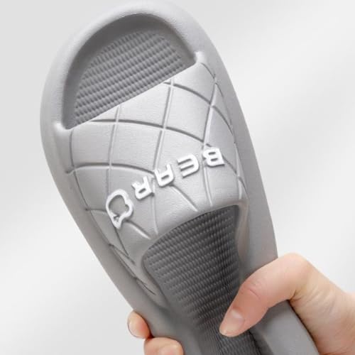 Home Slippers Little Bear Slippers Slides Sandals Couple Thick Sole Bathroom Shower Slippers Summer Indoor Household Slippers Non Slip Silent House Shoes Beach Sandals for Women Men2