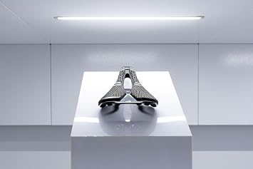 Prologo Scratch M5 Pas 3D Tirox Saddle Black, 250X140mm