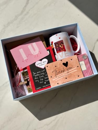 Image of HBH Personalized Hamper with Photo Name Customized Set