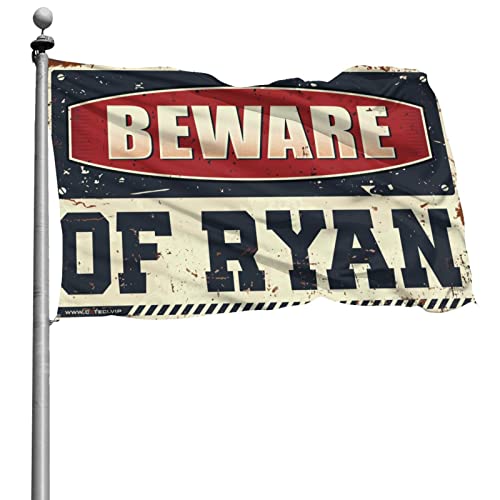 Drapeaux de dortoir originaux Beware of Ryan pour une ambiance unique en colocation etudiante