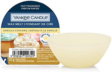 Yankee Candle Wax Melts | Black Cherry | Up to 8 Hours of Fragrance | 1 Count, Red