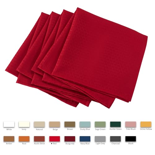 Image of maxmill Jacquard Cloth Napkins 20 x 20 Inch Weaved Texture Pattern Soft Comfortable and Luxury Serviette for Christmas Family Dinners Parties and Banquets Set of 4 Pieces, Red