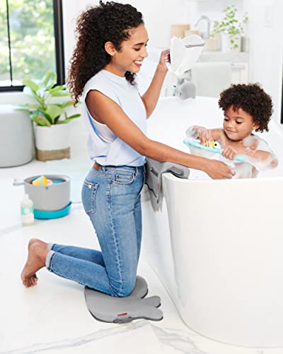 Image of Skip Hop Baby Bath Rinse Cup MOBY Tear-free Waterfall Rinser White Age 0+