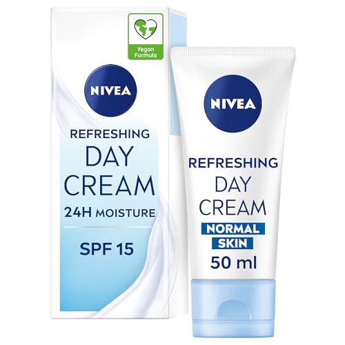 NIVEA Light Moisturising Day Cream, Hydrating Face Cream with Vitamin E, Skin Care Essentials, Intensive Moisturiser, 50 ml (Pack of 1) NIVEA Light Moisturising Day Cream, Hydrating Face Cream with Vitamin E, Skin Care Essentials, Intensive Moisturiser, 50 ml (Pack of 1)