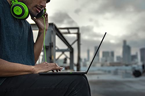 Razer Blade 15 Gaming Laptop 2020 mit 15,6 Zoll Full HD Display