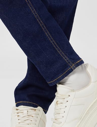 Image of Levi's Women's High Rise 80's New Mom Relaxed Tapered Fit Jeans