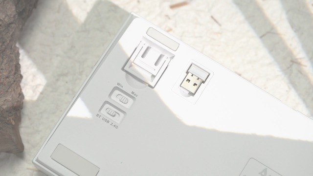 Amazon | EPOMAKER Ajazz AK820 Pro ゲーミングキーボード 75