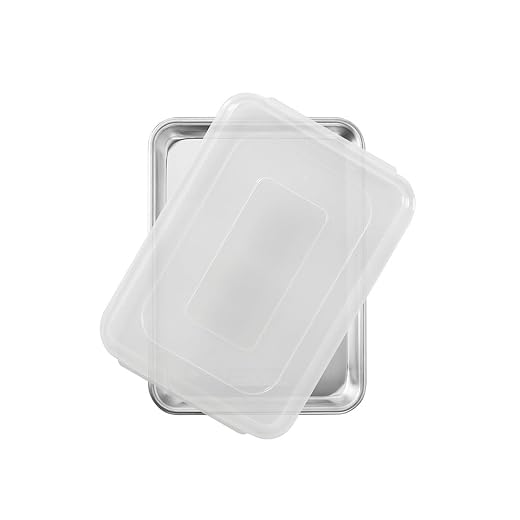 Nordic Ware Naturals Baker's Quarter Sheet con coperchio, teglia da forno in alluminio, alta qualità per cuocere e riscaldare piccoli pasti, prodotto negli Stati Uniti, argento