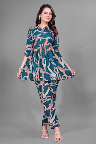 Image of Women Crepe 3 /4 Sleeves V Neck Cord Set Featuring Floral Pattern Design 2 Piece Ethnic Wear Set