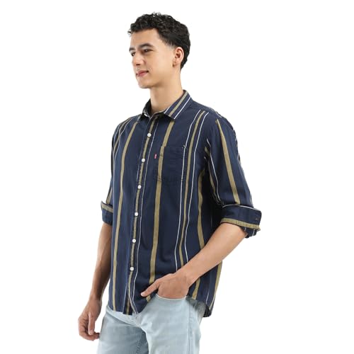 Image of Levi's Men Cotton Checkered Slim Fit Shirt