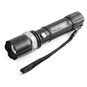 CursOnline® Torcia Professionale Ricaricabile con Zoom Risparmio Energia LED CREE Q5 Luce Extra Bianca Super Potente, Colore Nera in Elegante Confezione con Batteria Ricaricabile.
