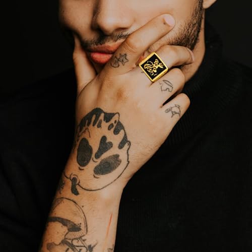 Sanit George Ring for Men 316L Stainless Steel / 18K Gold/Black Sanit George on Horse Slaying Dragon Ring Christianity Religious Amulet Rings Grant you strength and courage Send Gift Box2