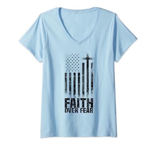 Mujer USA Flag Faith Over Fear Camiseta Cuello V