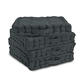 𝐁𝐄𝐐𝐔𝐄𝐌 & 𝐇𝐎𝐂𝐇𝐖𝐄𝐑𝐓𝐈𝐆 - Die Sitzkissen Mila als 4er Set überzeugen durch Stil und Bequemlichkeit. Jedes Kissen, bestehend aus 100% Baumwolle, wiegt 1,3 kg und bietet höchste Qualität.