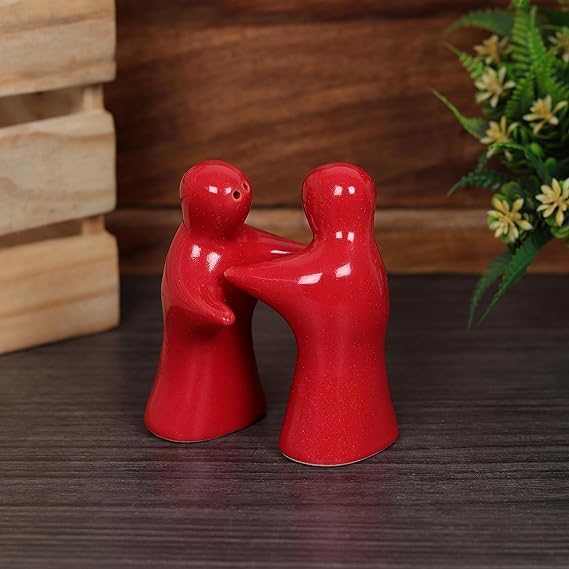 Image of Qimacplus Hug Design Salt and Pepper Shakers Charming Couple Set for Retro Farmhouse Decor, Ideal Kitchen Accessories for Home Decor (Red)