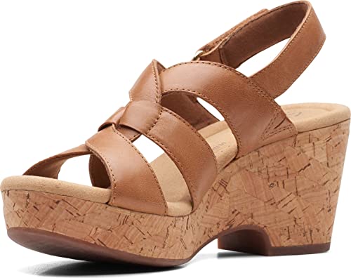 Image of Clarks Women's Giselle Beach Sandals