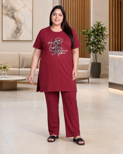 Image of In Love Women's Printed Cotton Plus Size Longline T-Shirt with Pockets | Cotton fabric - soft longline T-shirt with easy plus-size fit