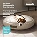 brunolie SnugNest Hundebett 70 cm – Weiches Bouclé-Gewebe, rutschfeste Unterseite, Tragegriff, Waschbarer Bezug, Hochwertige Polsterung, Für Mittelgroße Hunde, Mittelgrau