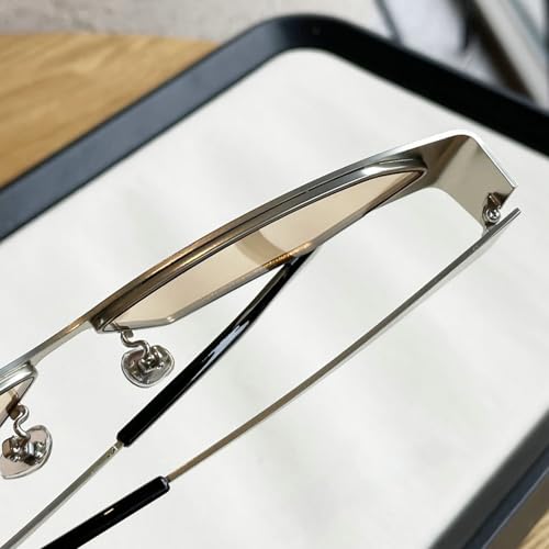 Retro Rectangle Sunglasses For Women Trendy Y2K Small Square Sun Glasses Vintage Narrow Gold Frame Champagne Eyewear4