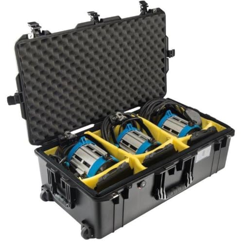 Image of Pelican Air 1615 Case With Padded Dividers (Black)