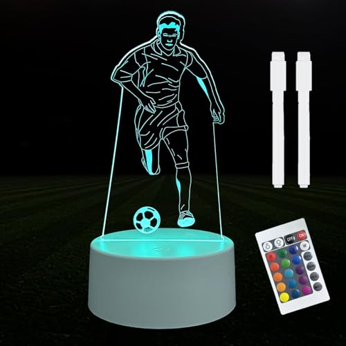 DESIGN CREATIVO 3D: si tratta di una luce illuminata in 3D che, una volta accesa, mostra il movimento di un personaggio che gioca a calcio. Grazie ai piatti in acrilico ottico incisi al laser, è possibile creare incredibili effetti visivi 3D. Il 3D è solo un effetto visivo e la luce stessa è piatta. Sorprenderà e impressionerà i vostri bambini e ospiti
