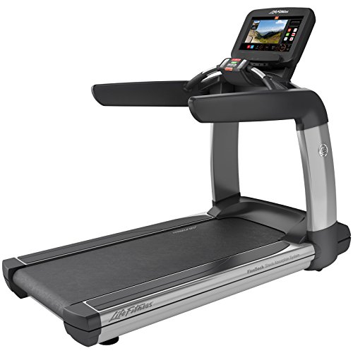 3. Life Fitness Platinum Club Discover SE