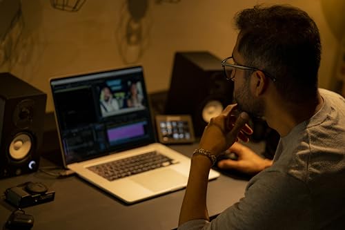 Yamaha HS3 Powered Studio Monitor in Black, Pair (HS3 B) image 8